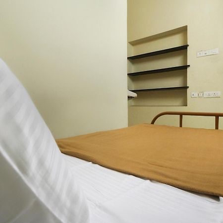 Spot On Jayalakshmi Residency Non Ac Hotel Kovilpatti Buitenkant foto
