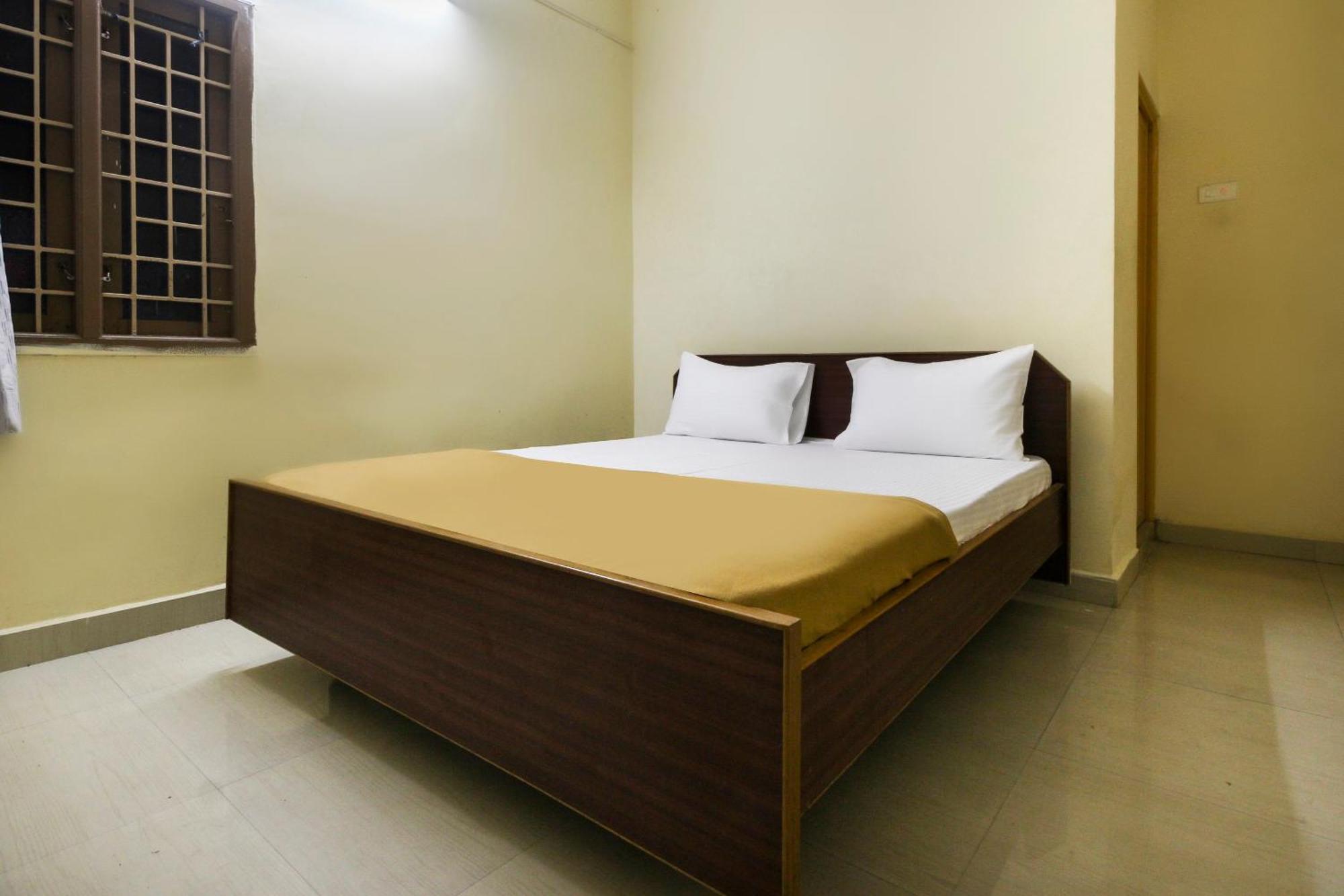 Spot On Jayalakshmi Residency Non Ac Hotel Kovilpatti Buitenkant foto